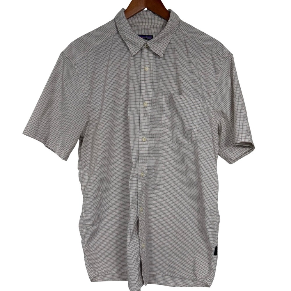 Patagonia Mens Large Short Sleeve Button Down Shirt Plaid Grid Check White Blue